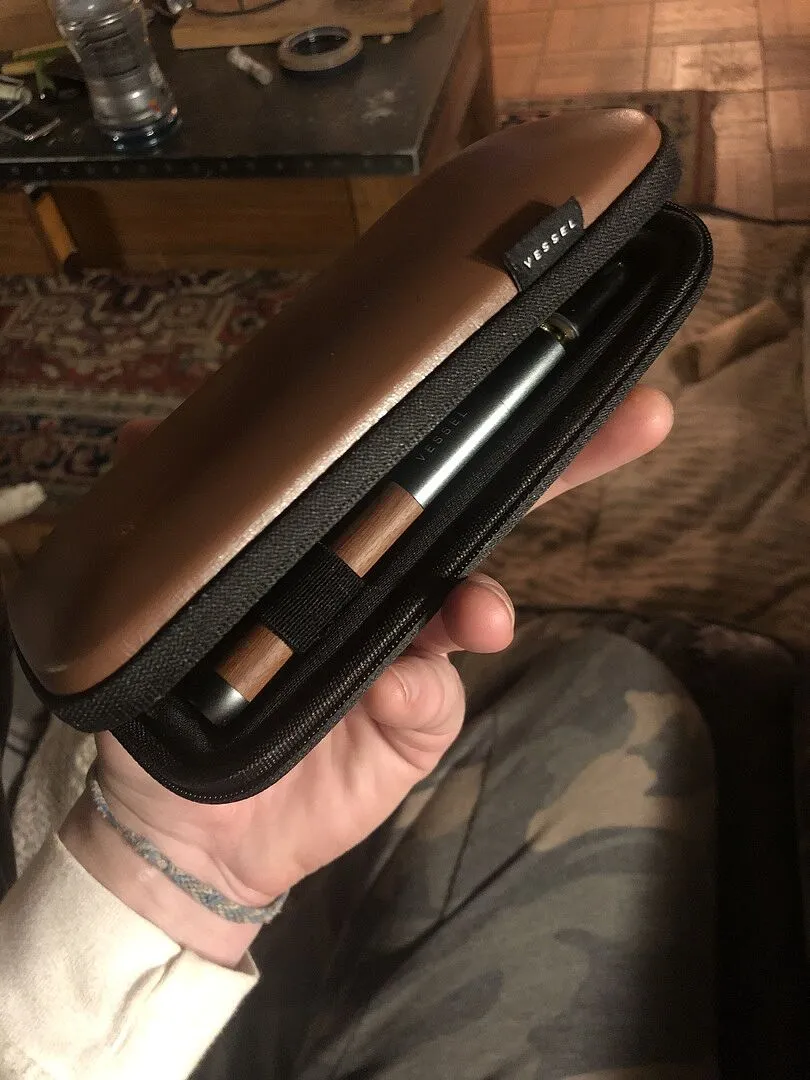 Vessel Rover Case etui cognac voor 2 batterijen