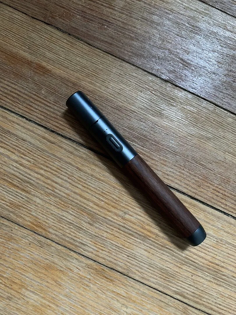Vessel Craftsman vaporizer slate walnut hout
