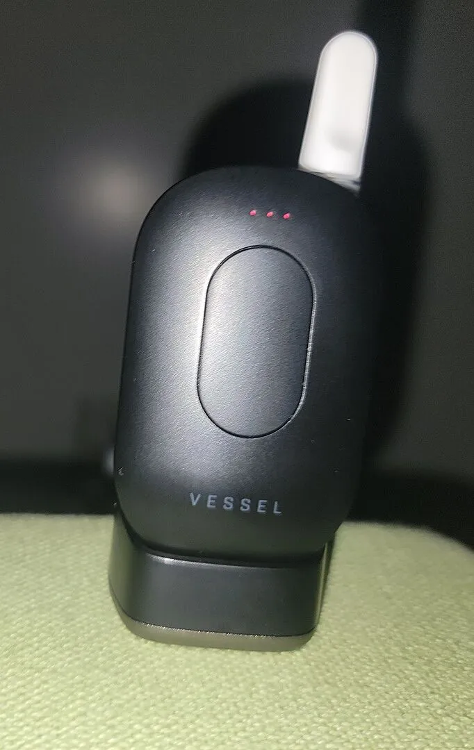 Vessel Ridge oplader zwart voor Compass
