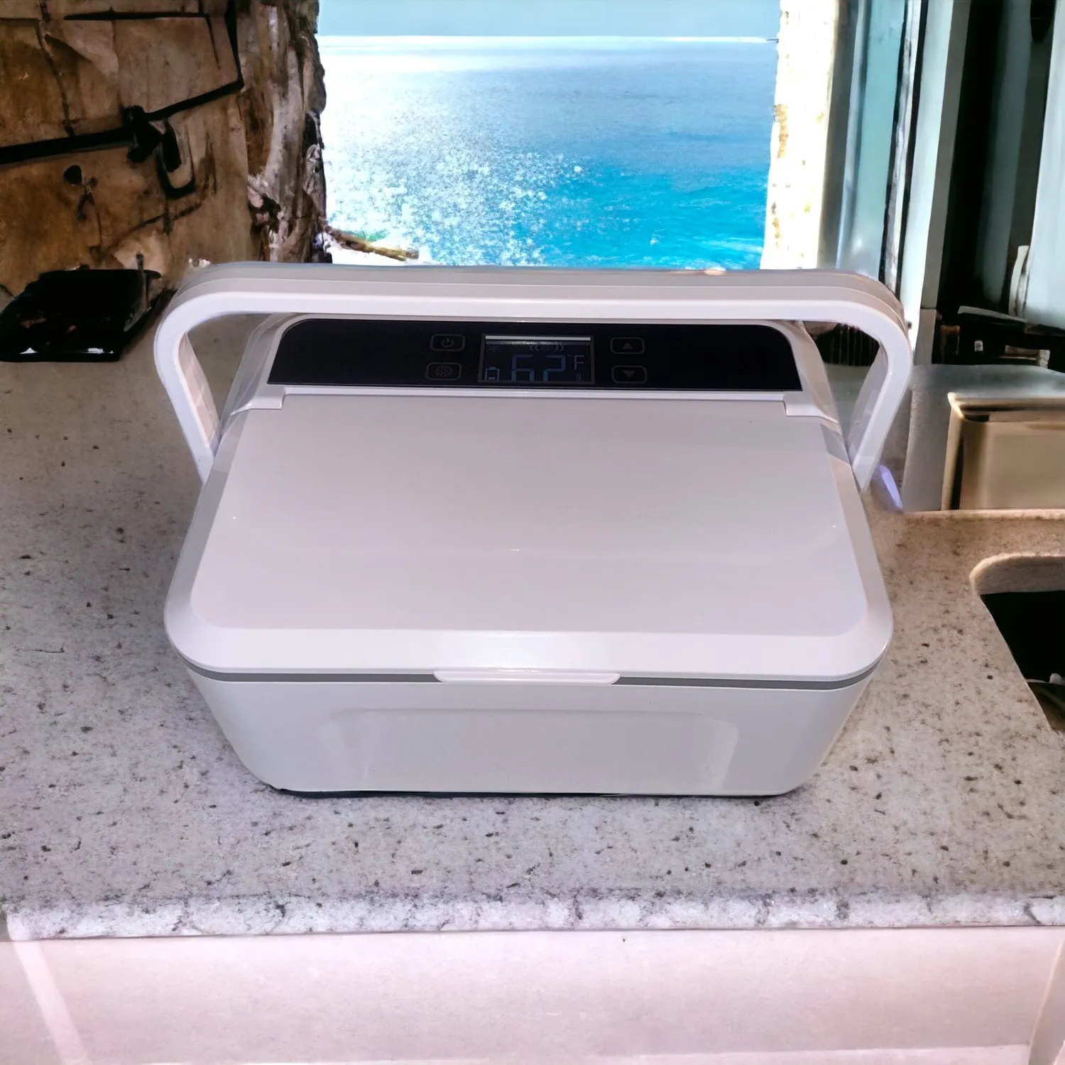 Divine Tribe Baller Fridge mini koelkast oplaadbaar 6 pots