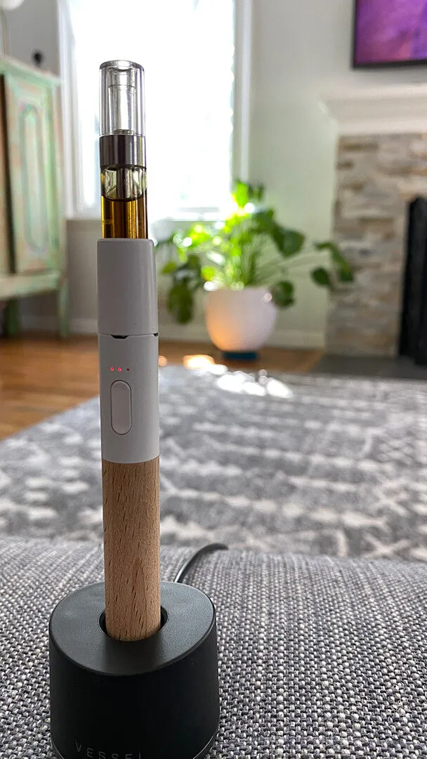 Vessel Craftsman White vaporizer beukenhout pen