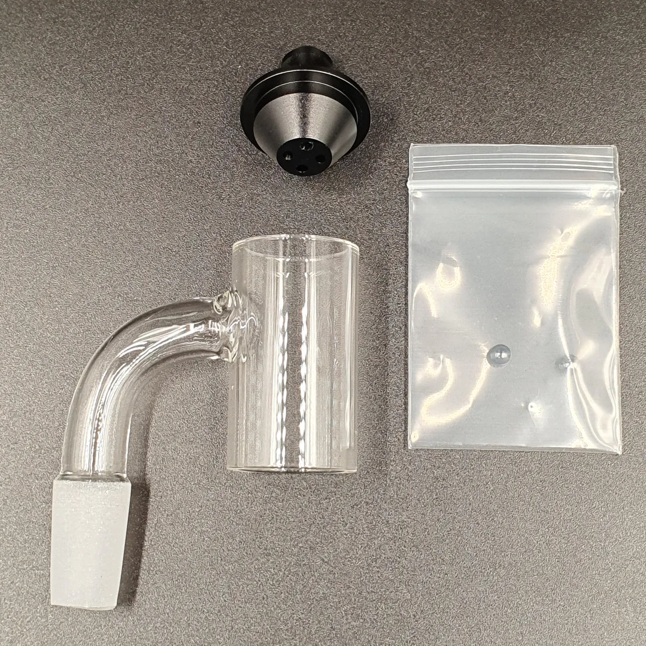 Divine Tribe Divine Crossing V4 V5 quartz banger bodemloos met cap