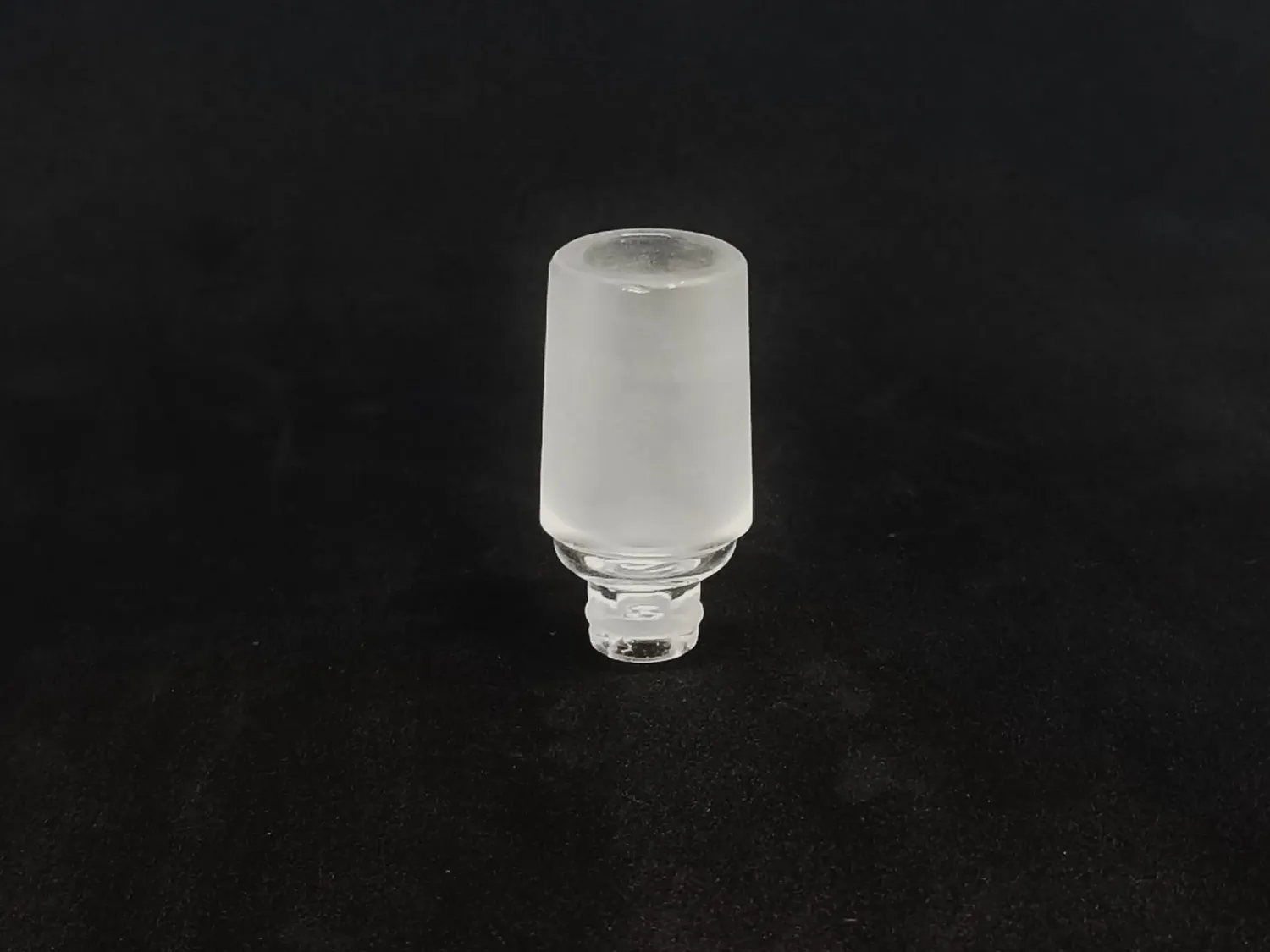 Divine Tribe V5 glazen tip adapter 14mm male waterfilter