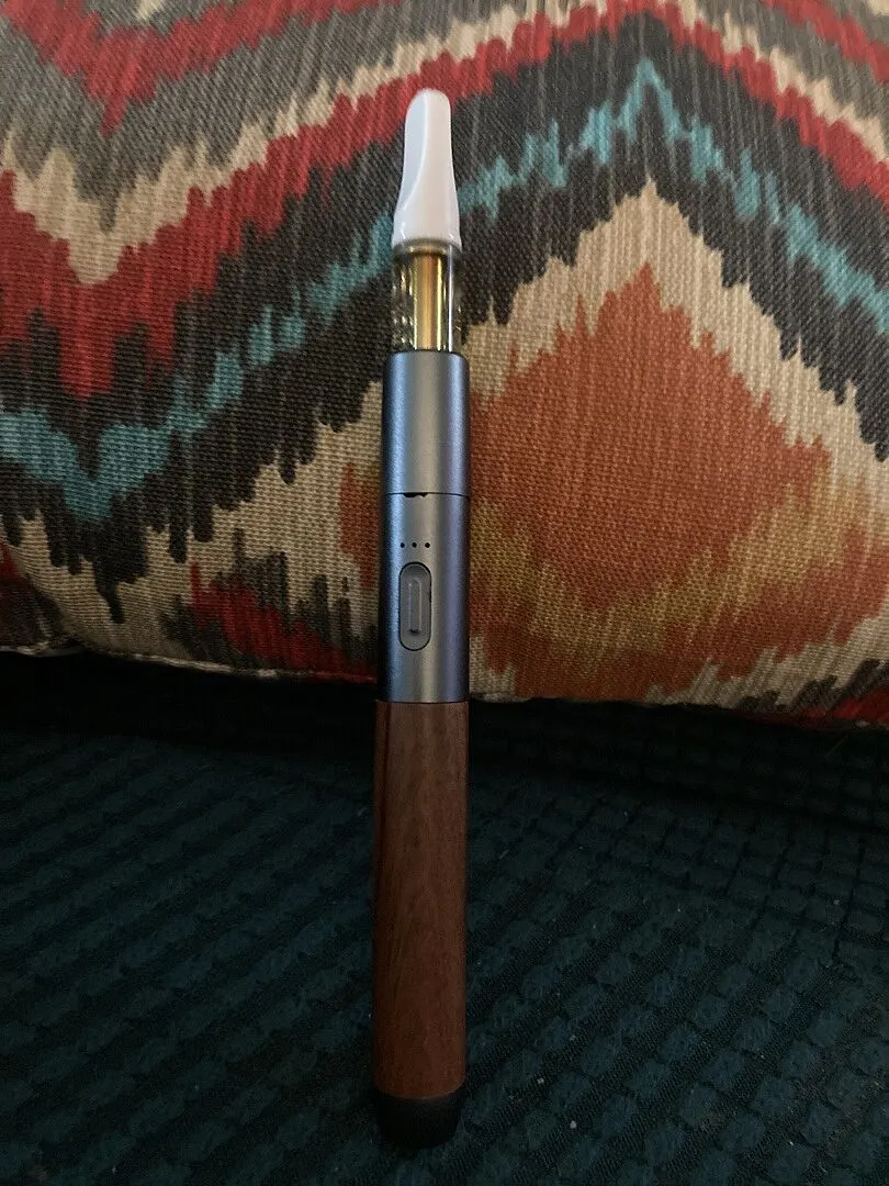 Vessel Craftsman vaporizer slate walnut hout