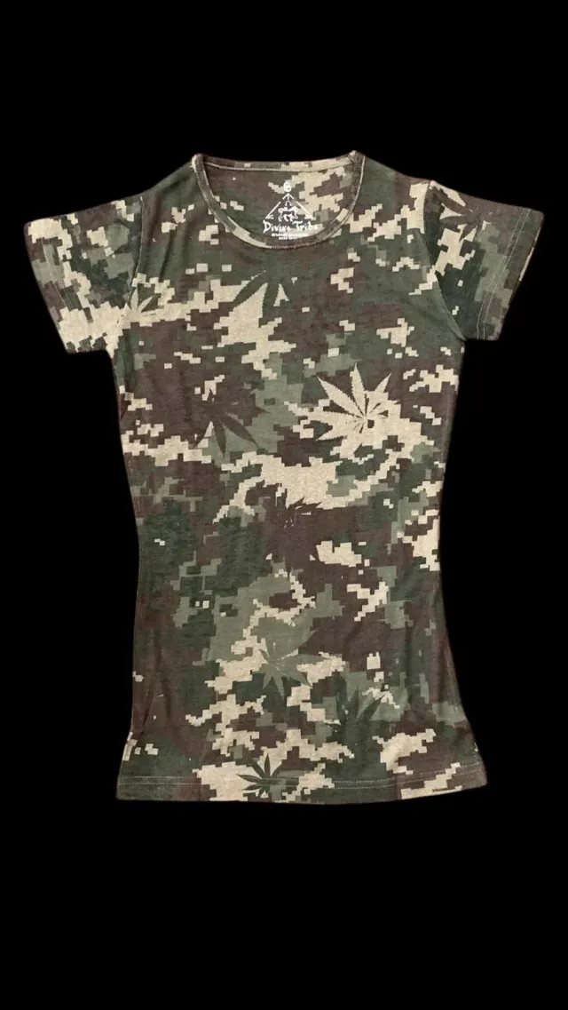 Divine Tribe Digicam dames T-shirt hennep bamboe large digicam