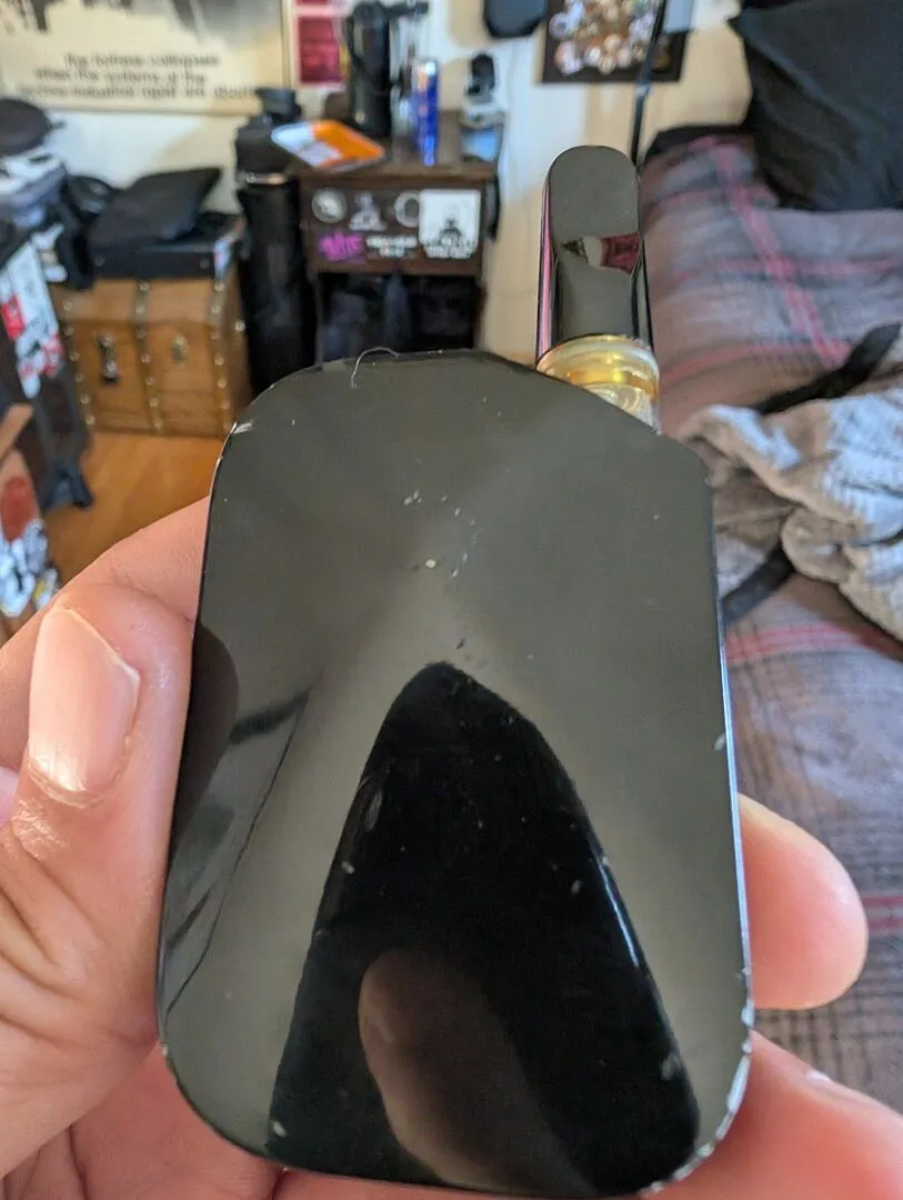 Vessel Compass Rise vaporizer Obsidian 510 staand