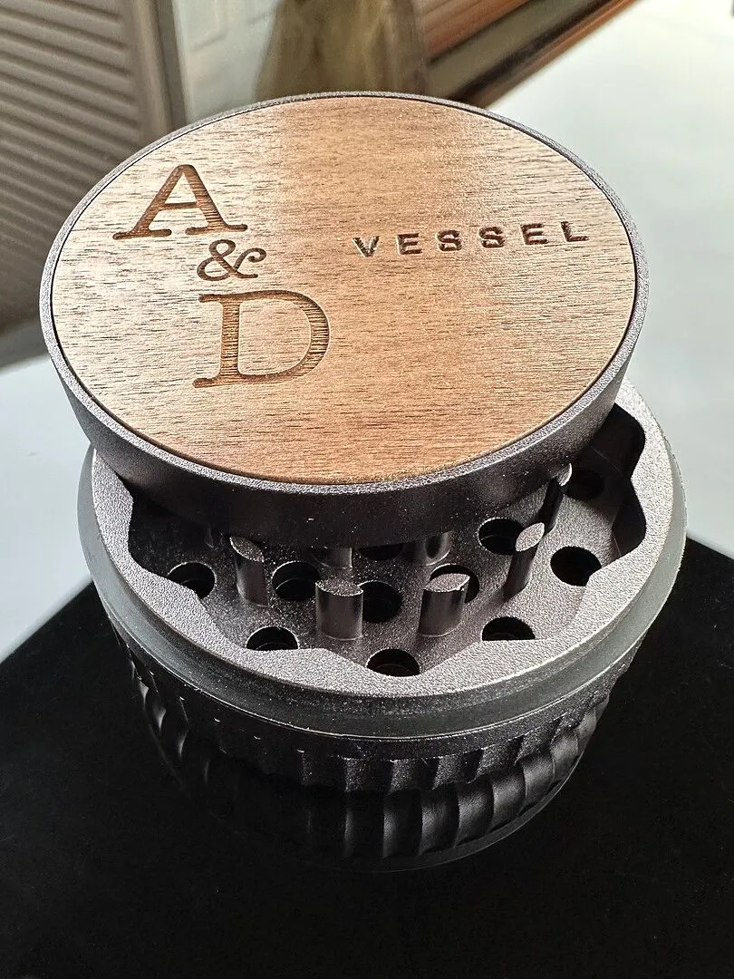 Vessel Mill Walnut grinder 3-delig aluminium