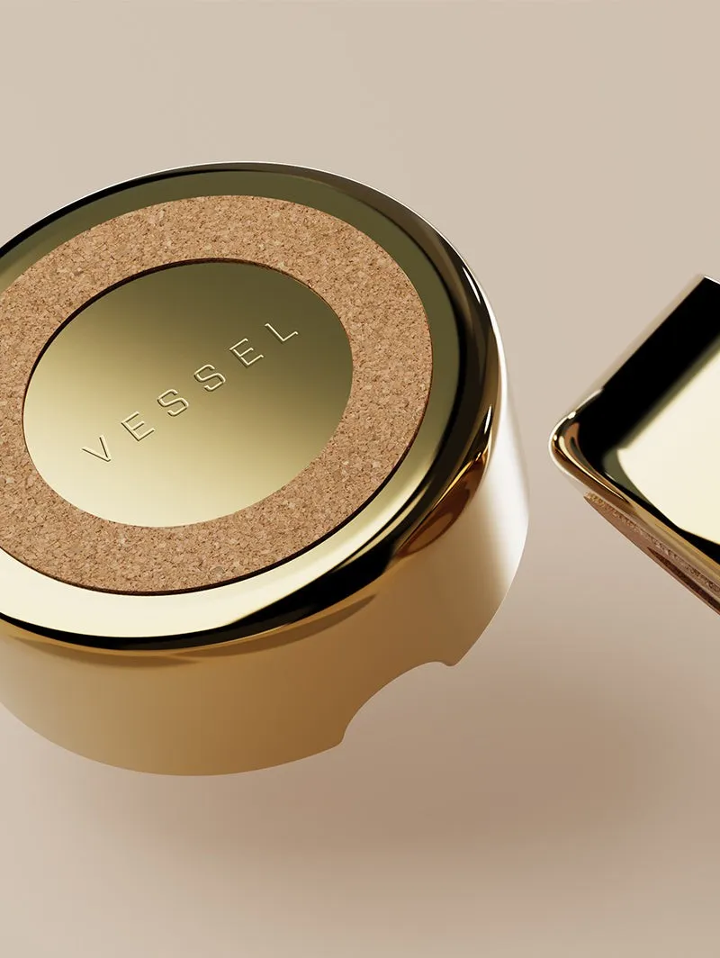 Vessel Ember asbak goud zwaar design