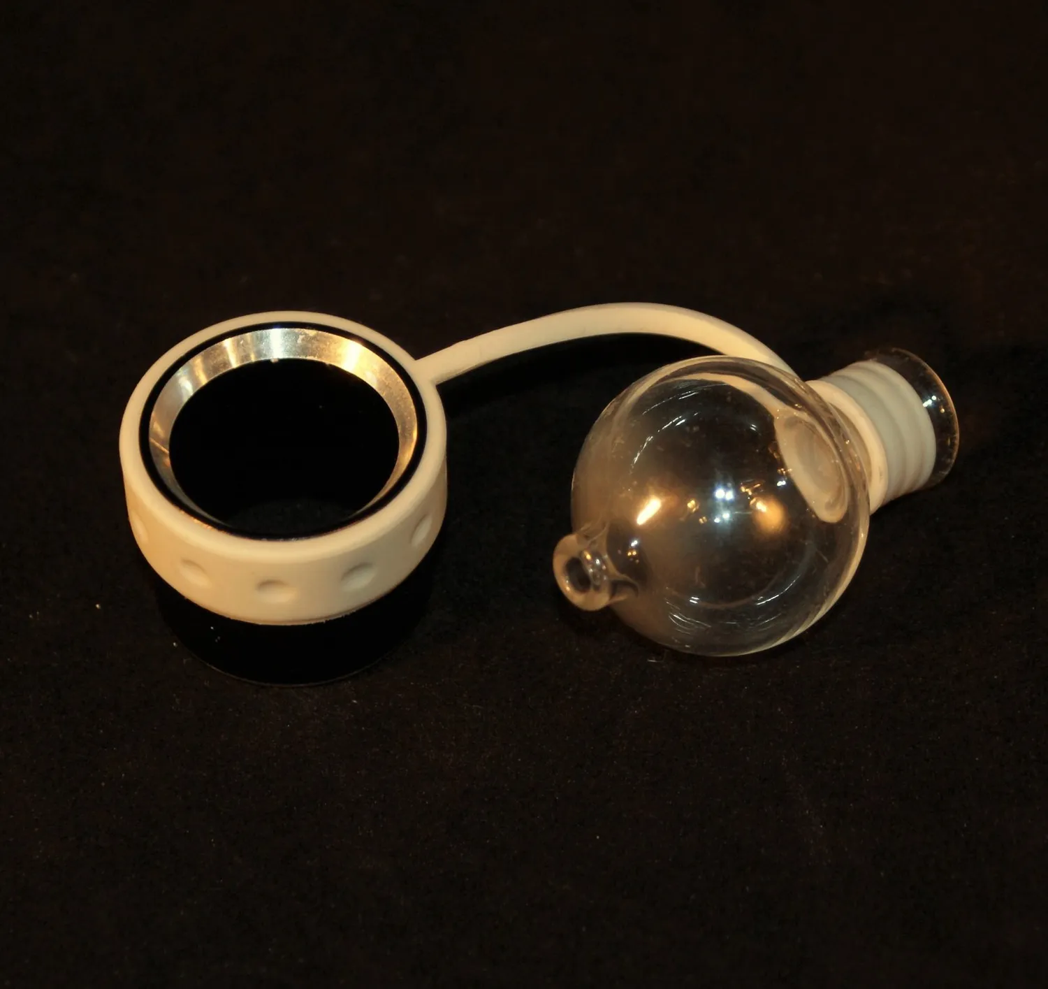 Divine Tribe Core bubble carb cap siliconen tethers groen zwart 2-pack